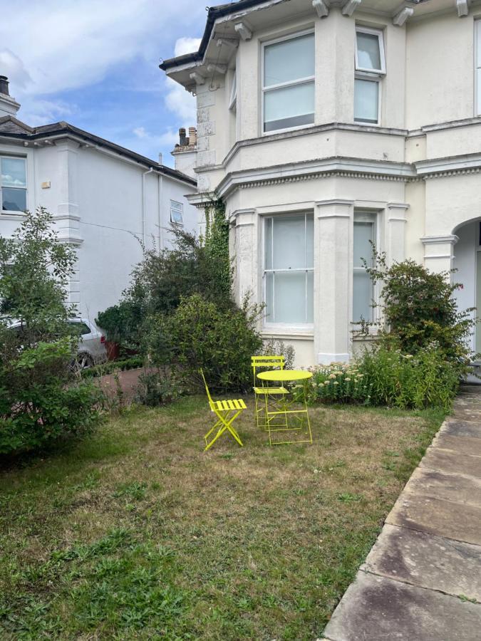 Elegant Bloomsbury Apartment In Tunbridge Wells Dış mekan fotoğraf